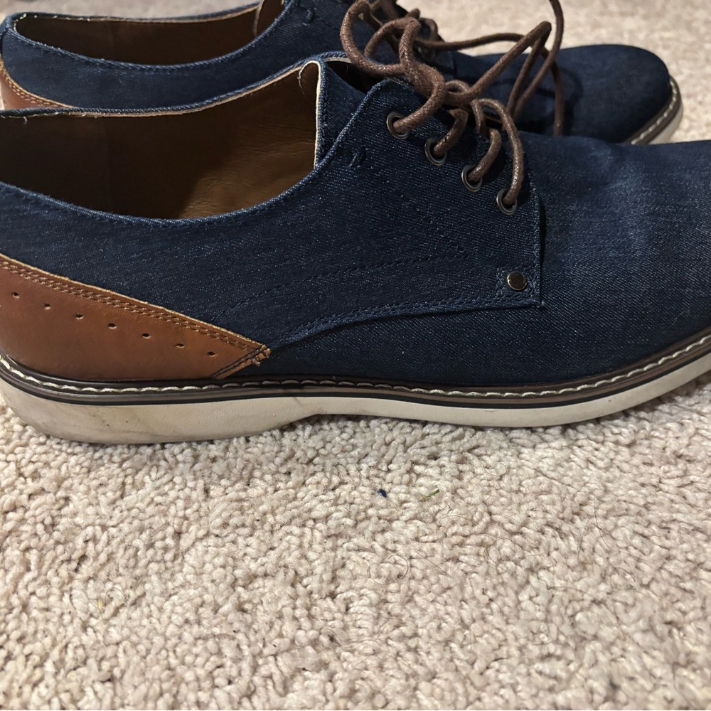 JF J.Ferrar Blue and Brown Oxfords with Minimalist Design - Picture 4 of 5
